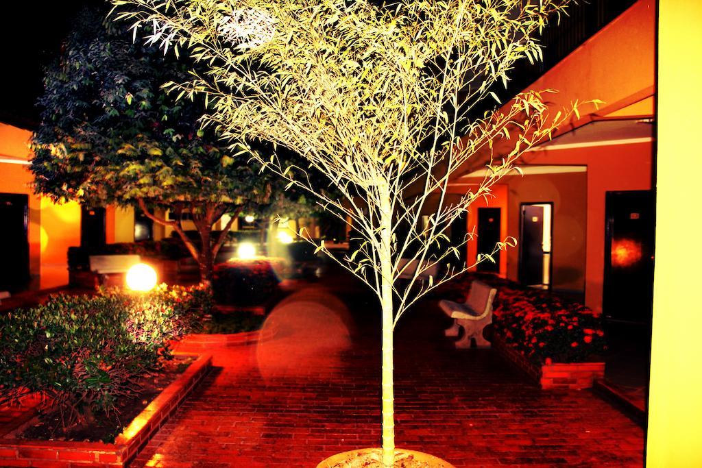 Hotel Marathi Park Rondonópolis Kültér fotó